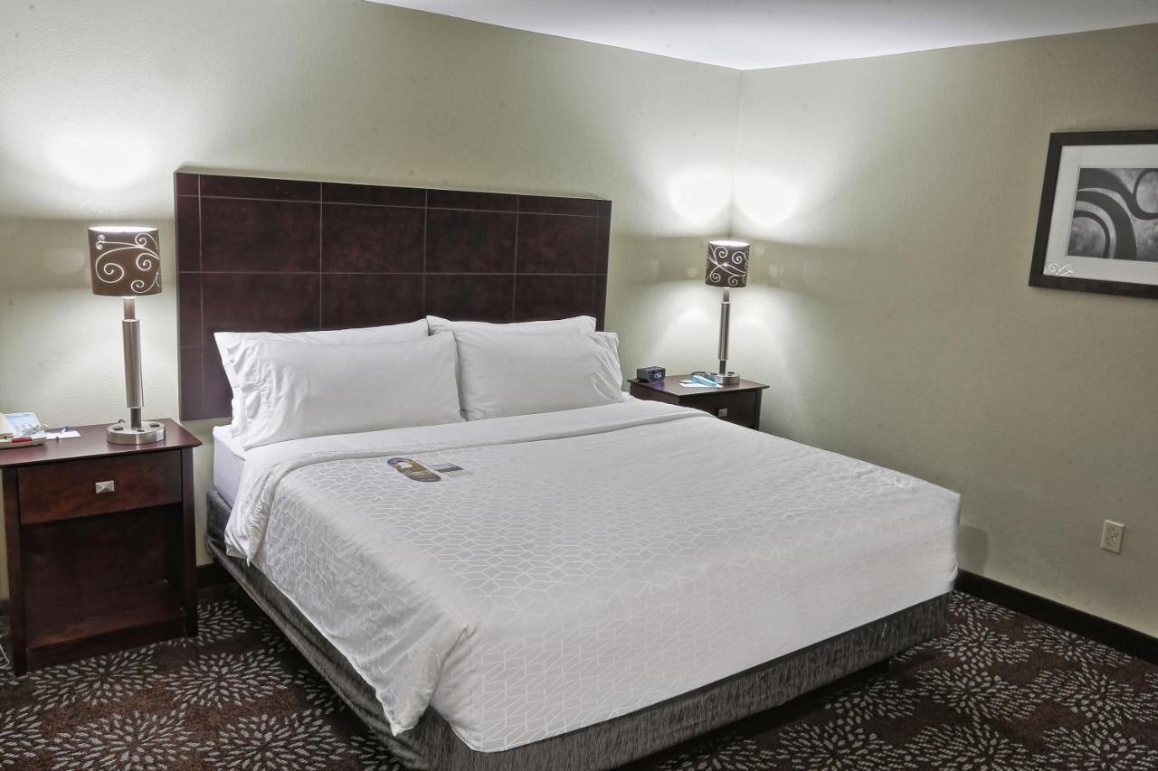 Holiday Inn Express Pittsburgh West - Greentree, An Ihg Hotel Crafton Eksteriør bilde