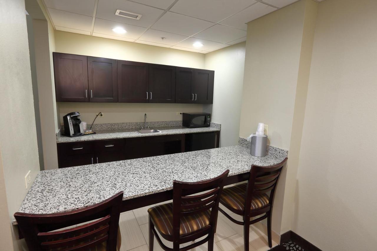 Holiday Inn Express Pittsburgh West - Greentree, An Ihg Hotel Crafton Eksteriør bilde