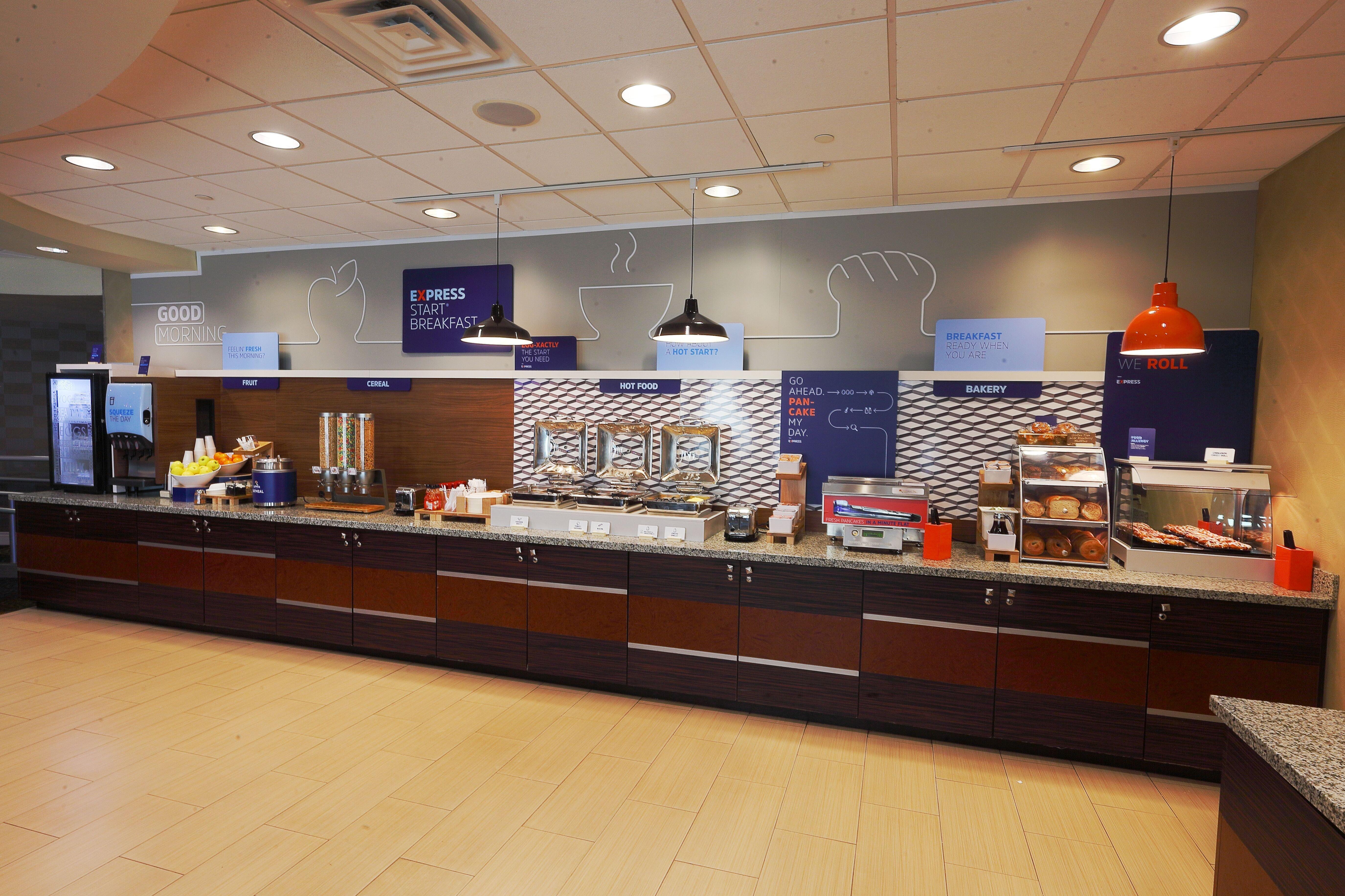 Holiday Inn Express Pittsburgh West - Greentree, An Ihg Hotel Crafton Eksteriør bilde
