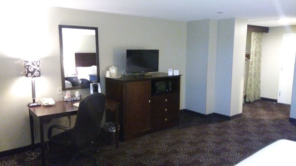 Holiday Inn Express Pittsburgh West - Greentree, An Ihg Hotel Crafton Eksteriør bilde