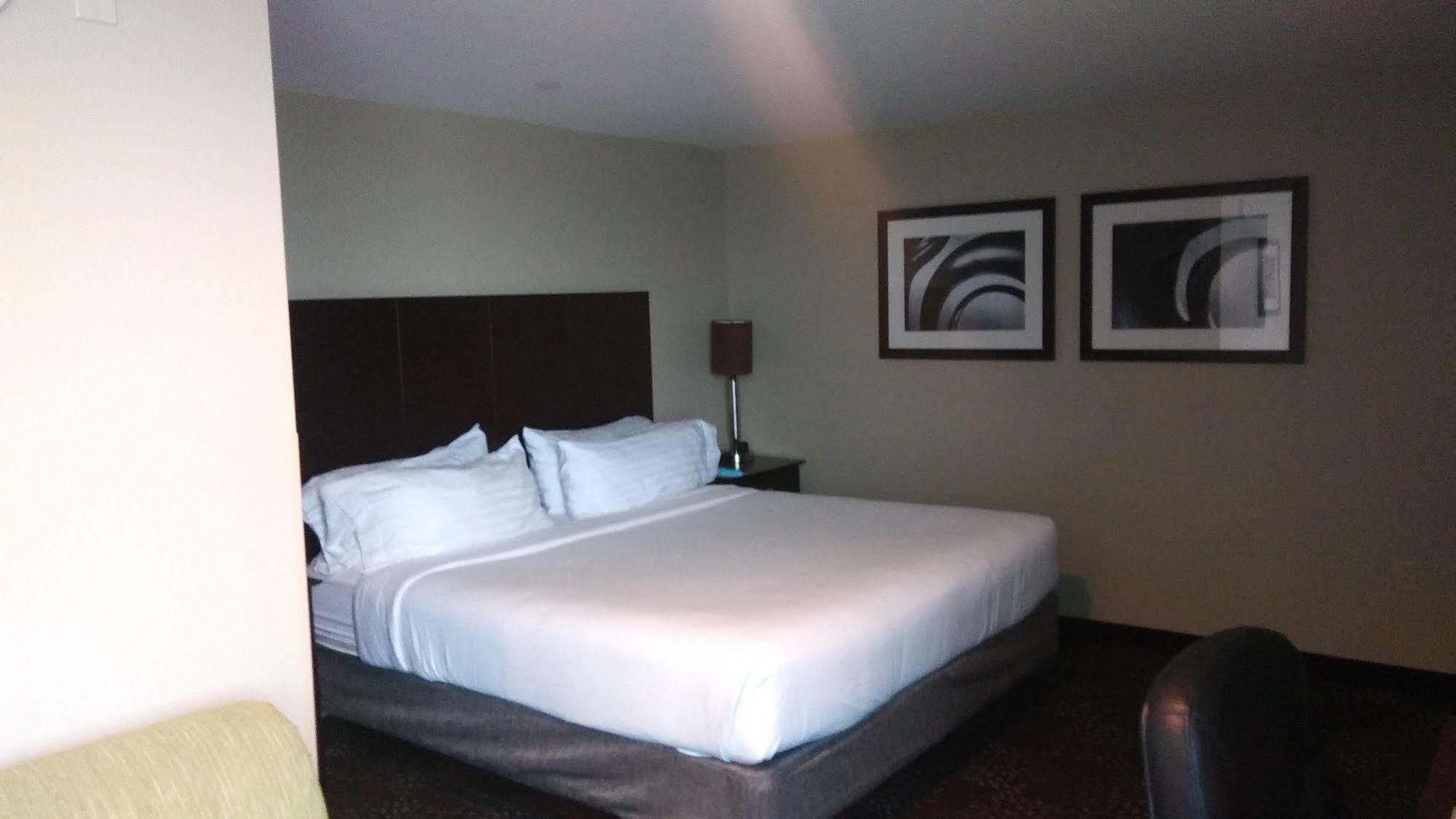 Holiday Inn Express Pittsburgh West - Greentree, An Ihg Hotel Crafton Eksteriør bilde